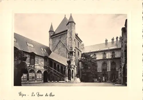 BR51154 Le tour de bar Dijon Frankreich