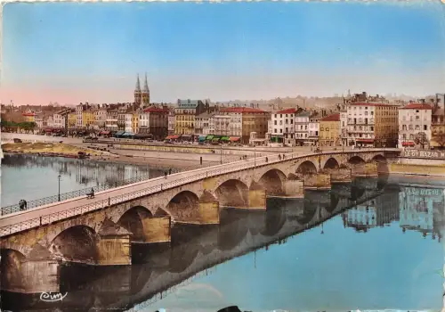 BR27236 Macon le pont de St laurent france