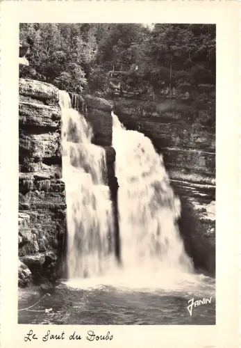BR11697 Villers le lac le saut du doubs france Echtfoto