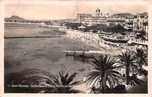 BR38132 Le boulevard felix martin et les bains Saint Raphael france