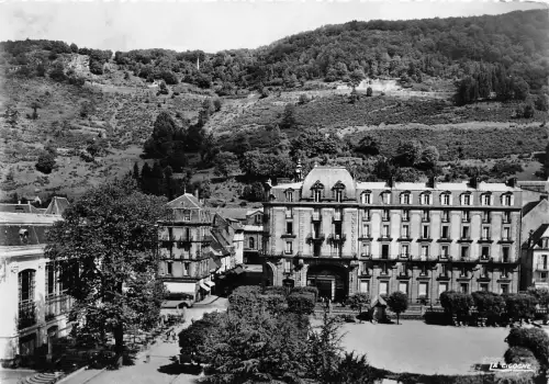 BR17466 Le Mont dore Station Thermale et Touristique Frankreich