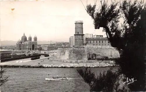 BR9294 Marseille Le Fort Saint Jean et la Cathedrale france