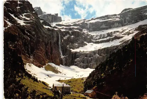 BR29713 Gavarnie le cirque la grande cascade et l hotel du cirque france