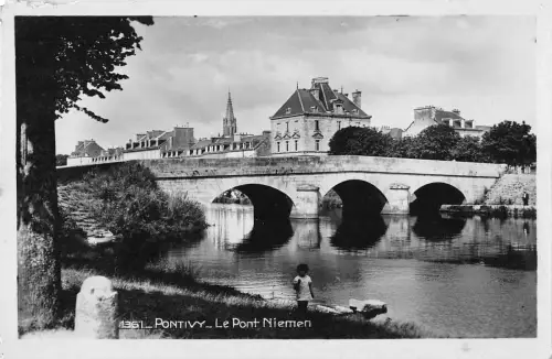 BR47942 Pontivy le pont nieman Frankreich