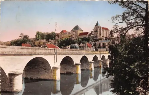 BR7560 Le Blanc Le Pont et le viux Chateau france
