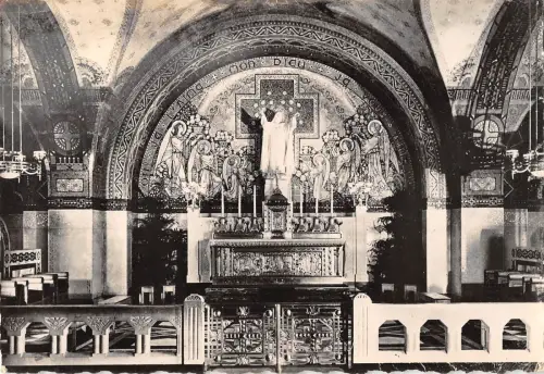 BR49556 La crypte le choeur La basilique de lisieux France