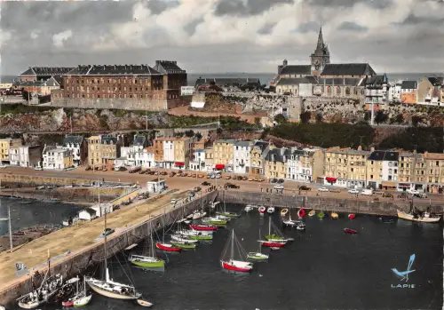 BR11994 Granville Le Port Echtfoto Frankreich