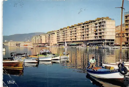 BR29727 Toulon un coin du port et le quuai stalingrad frankreich