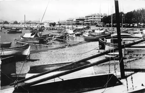 BR7197 Saint Raphael Le Port Frankreich