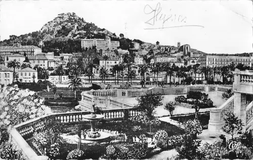 BR47114 Hyeres les palmiers la ville et le chateau Frankreich