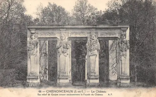 BR72359 chenonceaux le chateau basrelief frankreich