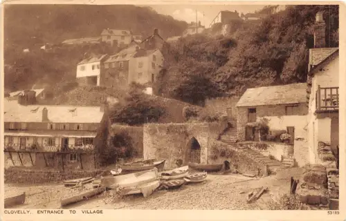 br108954 Eingang zum Dorf Clovelly UK