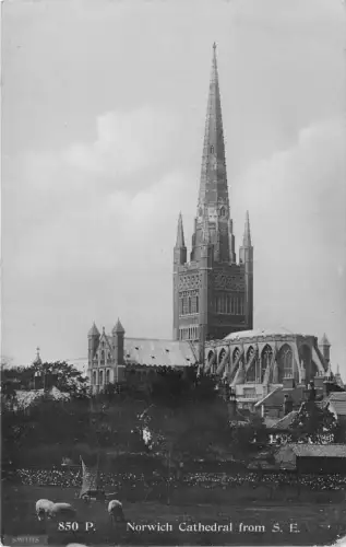 uk48271 norwich cathedral real photo uk