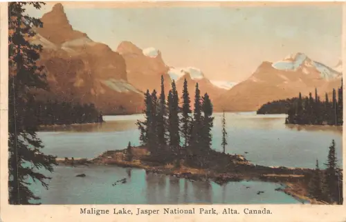 br106320 mailgne lake jasper nationalpark alta canada