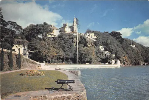 br108938 portmeirion merionethshire wales uk gun