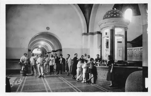 BR40596 Le mont dore source cesar et galerie nord France