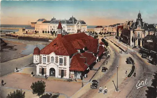 BR29302 La plassonnerie et le Casino Trouville france