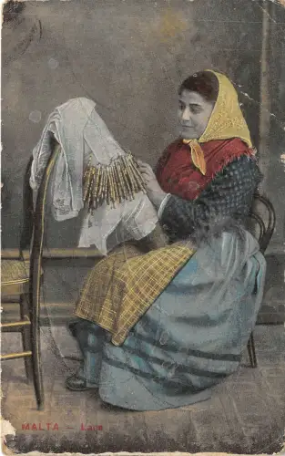 Lot144 Malta Lana Wollarten Folklore Kostüm