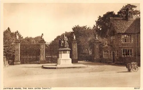uk48521 hatfield house main gates herets real photo uk