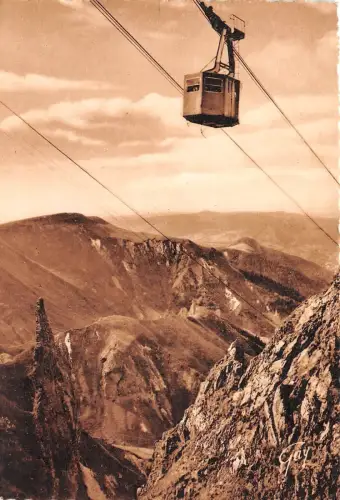 BR12277 le Mont Dore teleferique france