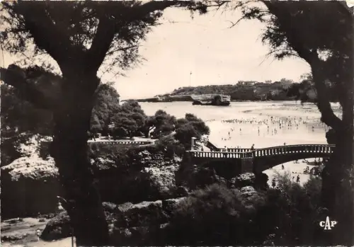 BR38395 Le basta et le phare Biarritz Frankreich