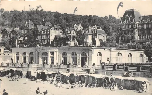 BR10556 Houlgate Le Casino france