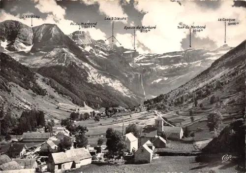 BR11399 Gavarnie Village et le cirque Echtfoto Frankreich