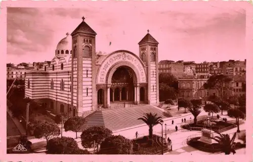 BR40399 La cathedrale et la statue jeanne d arc ORan Algerien