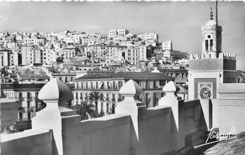 BR26573 La place du gouvernement le minaret de la mosquee djema Casbah Algerien