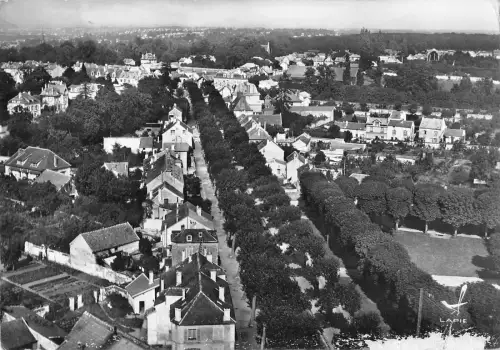 BR51418 Boissy st leger le bouelvard leon revillon Frankreich