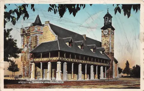 BR7919 Mont Lucon Le Vieux Chateau ancienne demeure des Bourbons france