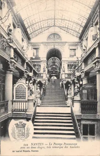 BR78419 nantes le passage pommeraye france
