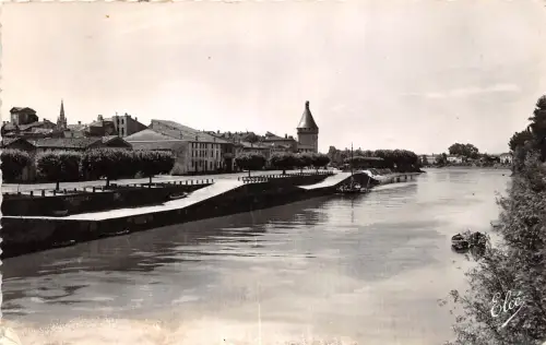 BR8088 Libourne Les QUAIS SUR LE BORD DE i'iSLE france