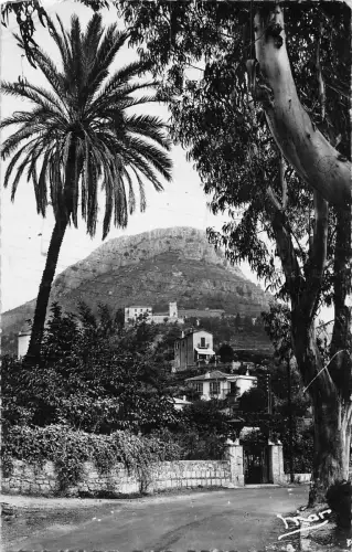 BR47857 Vence la jolie le baou des clancs et chateau des templiers Frankreich