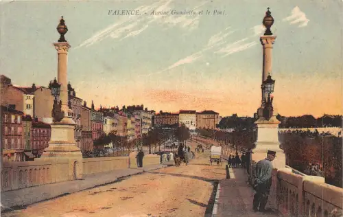 BF2927 valence avenue gambetta et le pont france