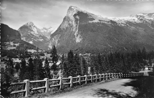 BR18554 Samoens le pas du loup et le Criou france