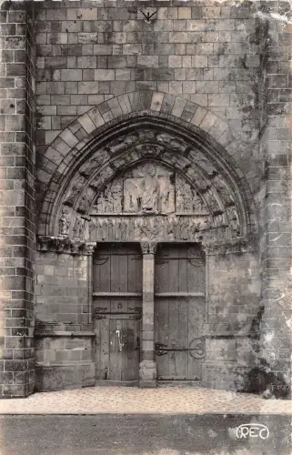 BR10659 Levroux Le portail de eglise st Sylvain Postkarte Frankreich