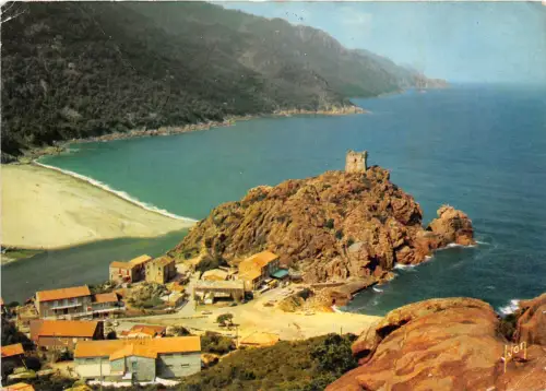 BR26713 Porto Corse le hameau au pied d un rocher Frankreich