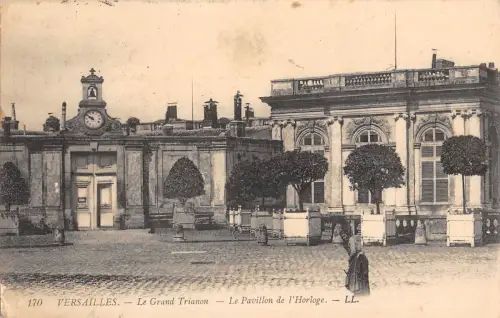 BR72853 le grand trianon le pavillon de l horloge versailles france