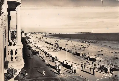 BR48686 La Baule la plage et le boulevard Frankreich