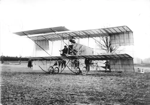 B57525 flugzeuge avions le biplan Farman