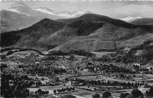 BR11495 Bagneres de Bigorre et le pie du Midi Echtfoto Frankreich
