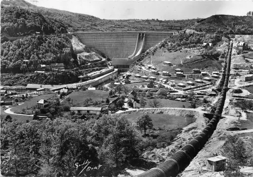 BR7965 Le Barrage de Bort et la Cite de Grange france