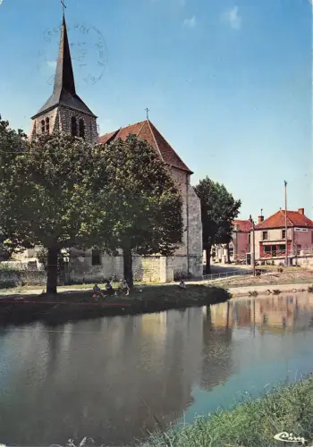 BR28262 Montbouy l eglise et le canal france