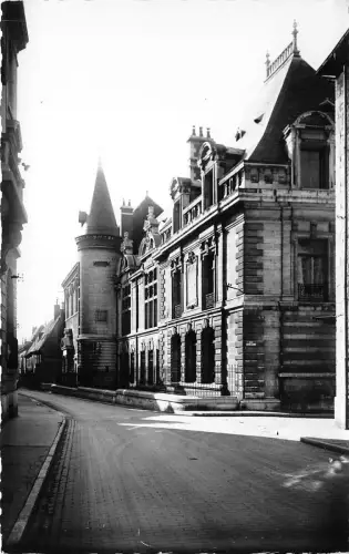 BR11475 Besancon Le Palais de justice Echtfoto Frankreich