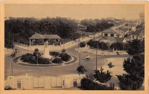 BR45840 le rond point de l etoile et l evenue pasteur Dakar senegal