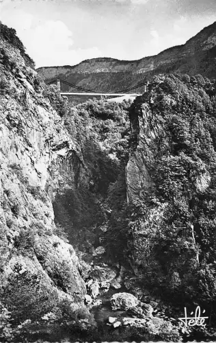 BR20417 Aix le pont de l abime Frankreich