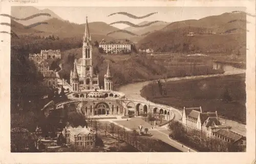 B104886 Frankreich Lourdes Le Basilique du Chateau Fort Basilica