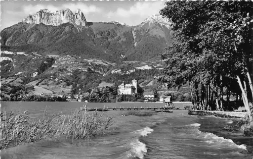 BR20294 Lac d annecy duigt le chateau et dents de lonfon Frankreich