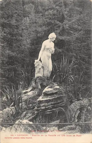 Br45056 Luchon Statue de la Valle du Lys dans le parc france